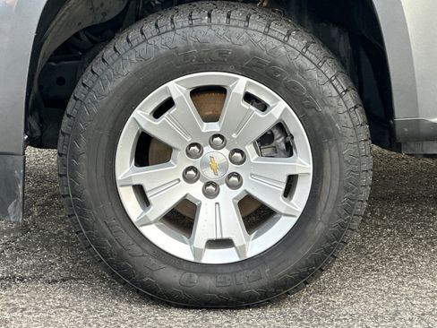 Used 2021 Chevrolet Colorado LT image 34