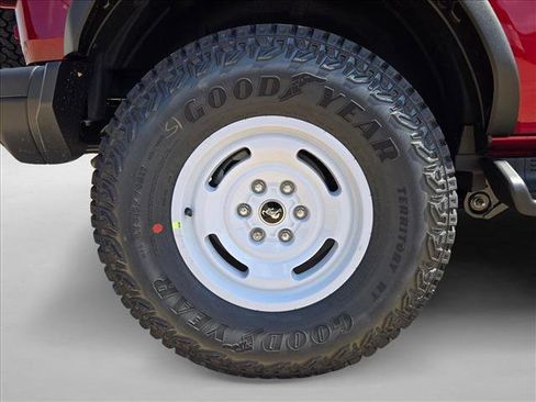 New 2026 Ford Bronco Heritage Edition AWD/4WD image 10
