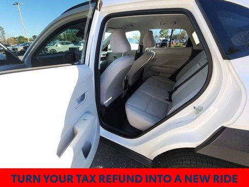 Used 2024 Hyundai Kona SEL image 20