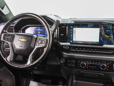 Used 2024 Chevrolet Silverado 3500 High Country w/ High Country Premium Package AWD/4WD image 18
