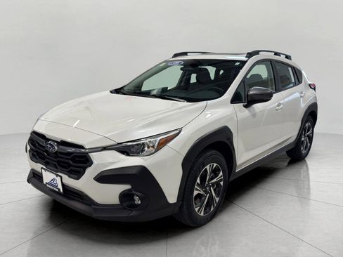 Used 2024 Subaru Crosstrek 2.0i Premium image 4