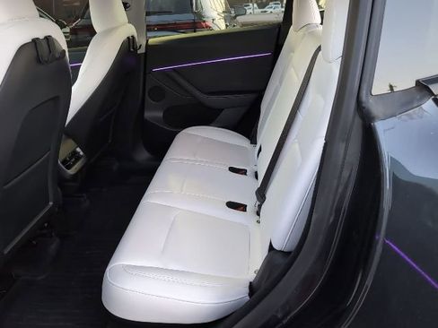 Used 2024 Tesla Model Y Long Range image 20