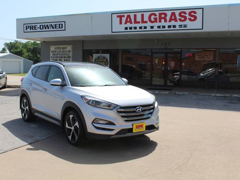 Used 2018 Hyundai Tucson Limited w/ Ultimate Package 02 AWD/4WD image 2