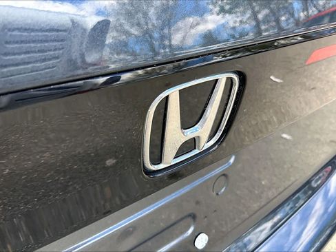 Used 2024 Honda Accord EX image 30