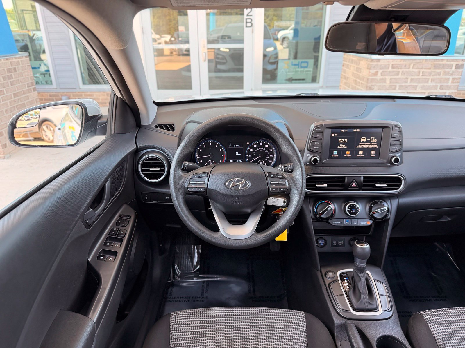 Used 2019 Hyundai Kona SE FWD image 27