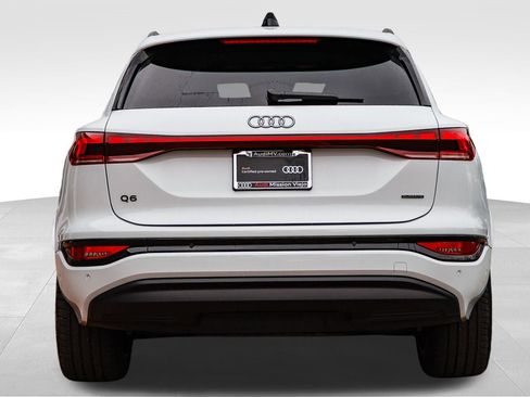 Certified 2025 Audi Q6 e-tron Premium Plus w/ Premium Plus image 6