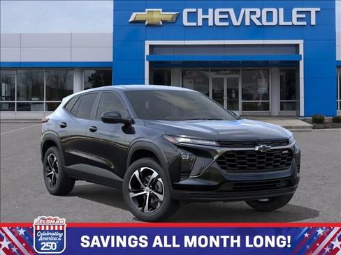 New 2026 Chevrolet Trax RS w/ Driver Confidence Package FWD image 7