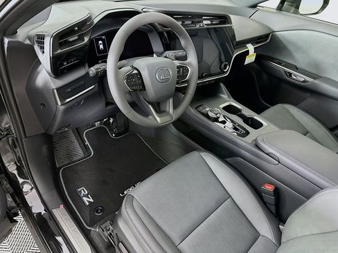 Used 2026 Lexus RZ 450e AWD w/ Cold Area Package image 9