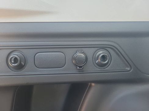 Used 2023 Subaru Forester image 28