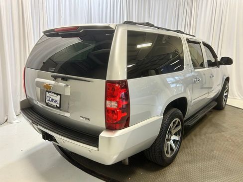 Used 2012 Chevrolet Suburban LTZ AWD/4WD image 32