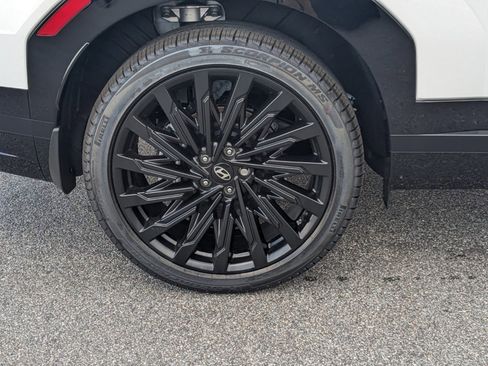 Used 2025 Hyundai Santa Fe Calligraphy image 10