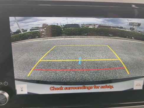 Used 2025 Toyota Tundra SR5 w/ SR5 Convenience Package AWD/4WD image 17