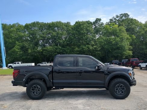 Used 2025 Ford F150 Raptor w/ Equipment Group 803A Raptor R AWD/4WD image 2