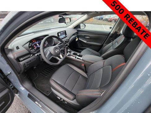 New 2025 Nissan Sentra SR w/ SR Premium Package image 18