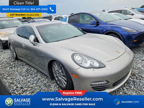 Used 2012 Porsche Panamera S RWD image 5