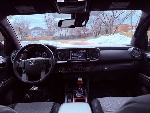 Used 2023 Toyota Tacoma TRD Sport image 23