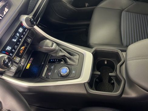 Used 2024 Toyota RAV4 XSE image 15