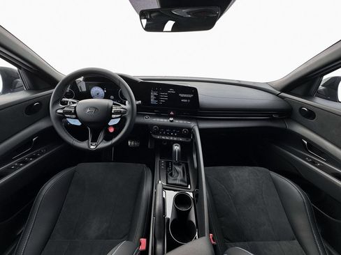 New 2026 Hyundai Elantra N FWD image 13