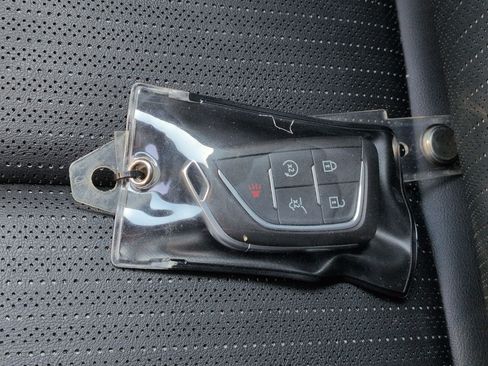 Used 2026 Cadillac Vistiq Sport w/ LPO, Floor Liner Package AWD/4WD image 37