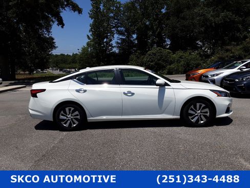 Used 2020 Nissan Altima 2.5 S image 6