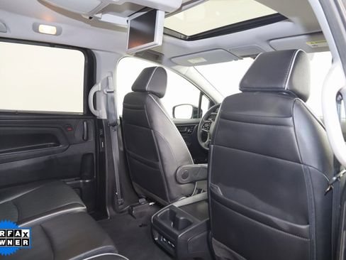 Used 2023 Honda Odyssey Elite image 17