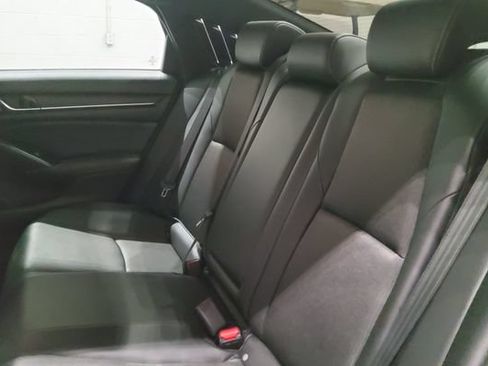Used 2022 Honda Accord Sport image 19