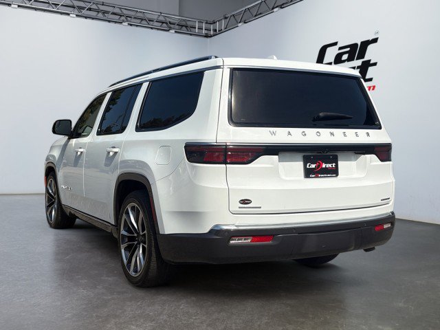 Used 2022 Jeep Wagoneer Series III w/ Premium Group I AWD/4WD image 3