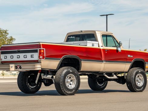 Used 1992 Dodge D/W Truck 350 image 20