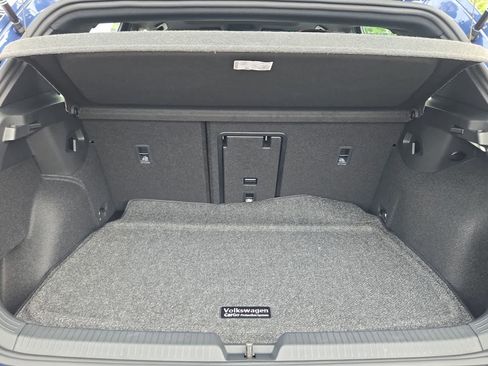 New 2026 Volkswagen GTI SE FWD image 34