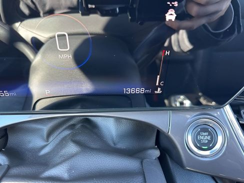 Used 2025 Chevrolet Trax ACTIV w/ Driver Confidence Package image 23