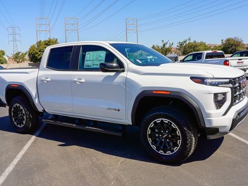 New 2026 GMC Canyon AT4 w/ Technology Plus Package AWD/4WD image 6