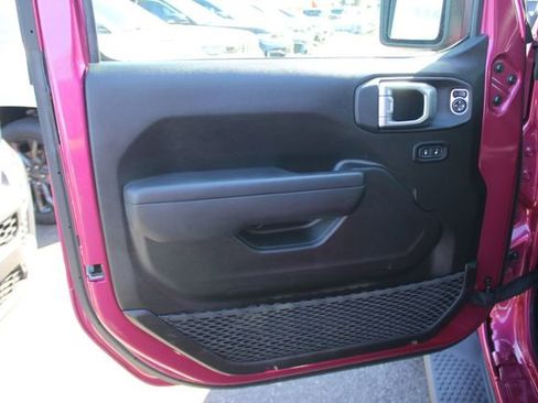 Used 2024 Jeep Wrangler Willys image 20