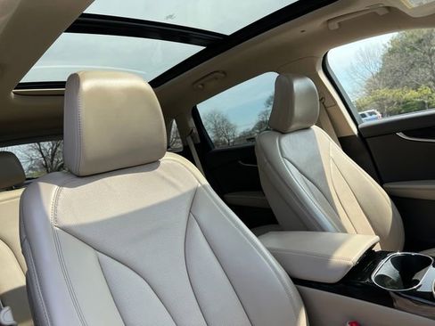 Used 2022 Lincoln Nautilus Reserve image 36