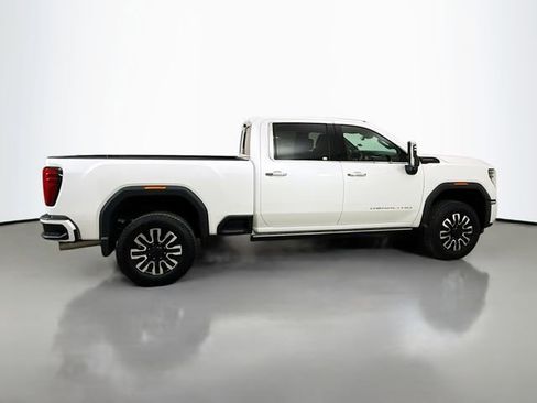 Used 2025 GMC Sierra 2500 Denali Ultimate w/ LPO, GMC Protection Package image 11