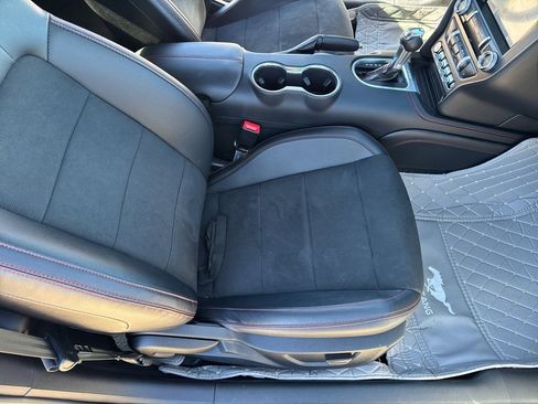 Used 2020 Ford Mustang GT Premium w/ Equipment Group 401A image 15