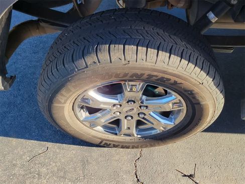 Used 2023 Ford F150 Lariat image 7