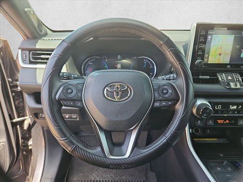 Used 2021 Toyota RAV4 XSE AWD/4WD image 14