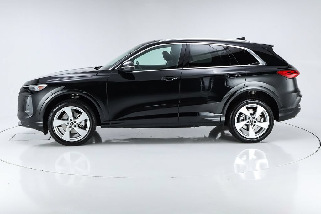 Used 2025 Audi Q5 Premium Plus w/ Premium Plus AWD/4WD image 6