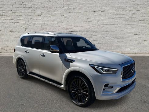 Used 2024 INFINITI QX80 Sensory w/ Cargo Package image 7