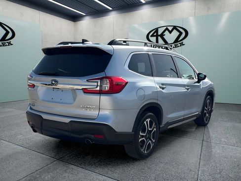 Used 2024 Subaru Ascent Limited AWD/4WD image 3