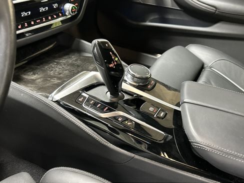 Used 2023 BMW 530e w/ M Sport Package RWD image 29
