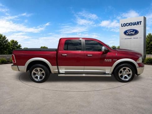 Used 2014 RAM 1500 Laramie w/ Convenience Group AWD/4WD image 8