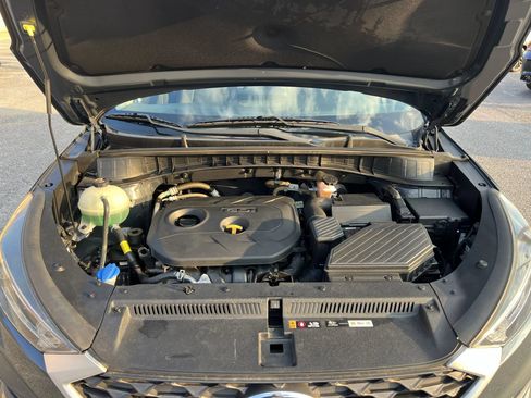 Used 2021 Hyundai Tucson Value FWD image 11