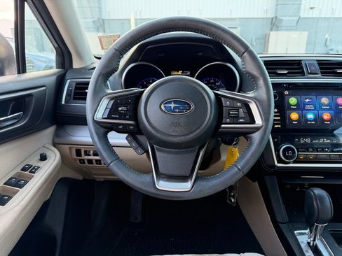 Used 2019 Subaru Outback 2.5i Premium AWD/4WD image 8