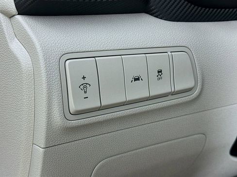 Used 2020 Hyundai Tucson SE FWD image 12