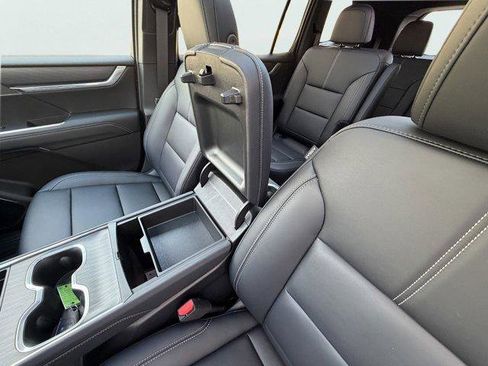 New 2026 GMC Acadia Elevation w/ Elevation Premium Package image 37