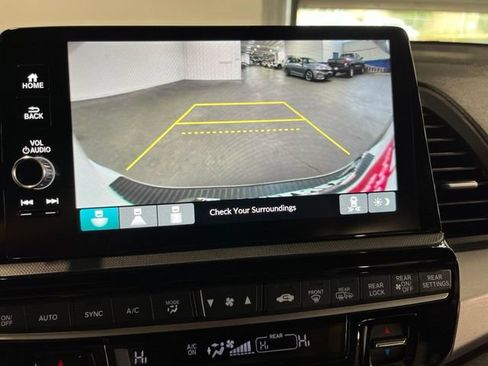 Used 2025 Honda Odyssey Sport-L image 26