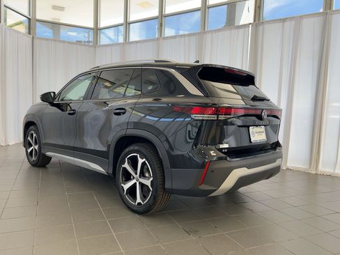 New 2026 Volkswagen Tiguan SE image 3