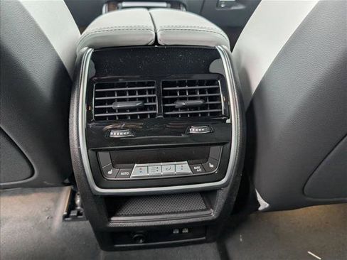 New 2026 BMW X5 sDrive40i w/ Climate Comfort Package image 22