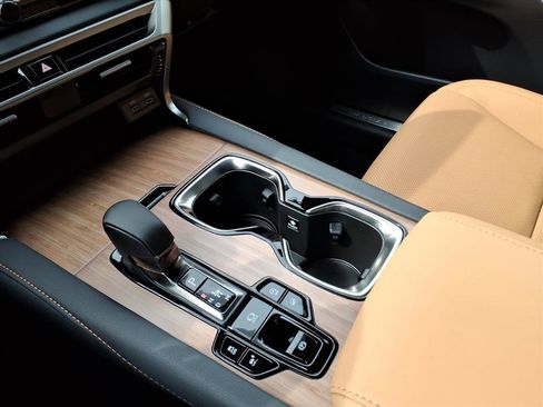 New 2025 Lexus RX 350 AWD image 14